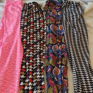 Set of 4 pairs of leggings